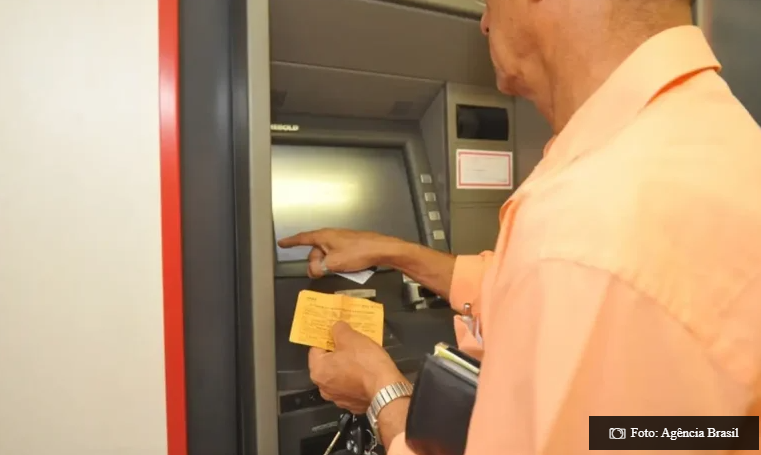 Bancos retomam atendimento presencial após feriado de Carnaval