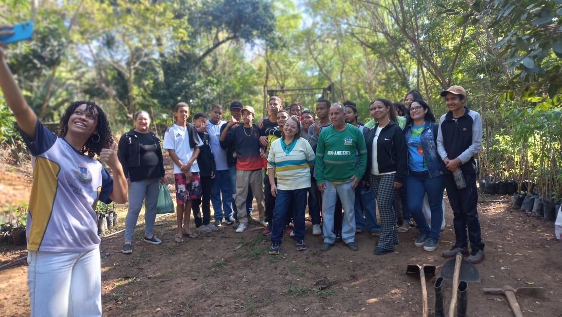 Prefeitura de Montes Claros promove Curso de Produção de Mudas nativas do cerrado para alunos da Escola Estadual Zinha Prates