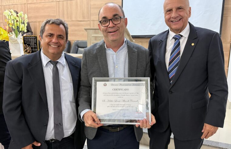 Diretor-presidente da Fundação de Saúde Dilson de Quadros Godinho recebe homenagens em Brasília de Minas e Salinas