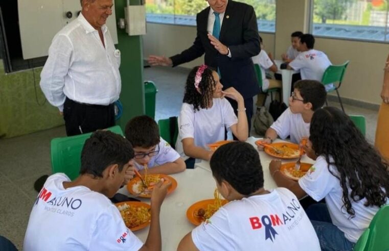 Procurador-geral de Justiça Jarbas Soares Junior visita Associação Divina Providência