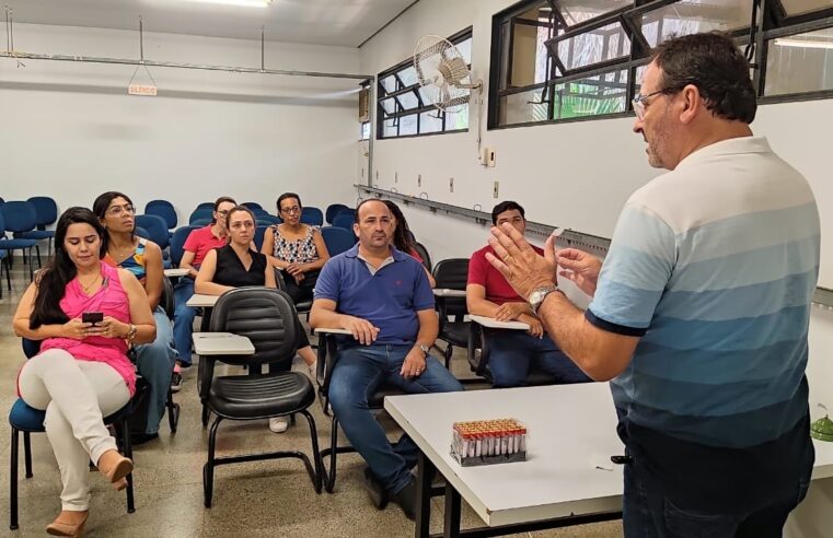 Em parceria com a SMS, Hospital Dilson Godinho entrega 800 kits para coletas e exames de PSA, em Montes Claros