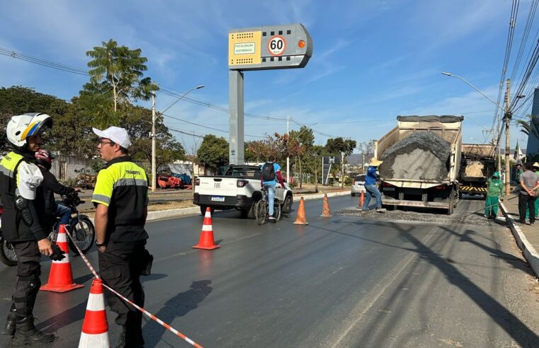 MAIS SEGURANÇA | MCTrans implanta novos redutores de velocidade na Avenida Governador Magalhães Pinto
