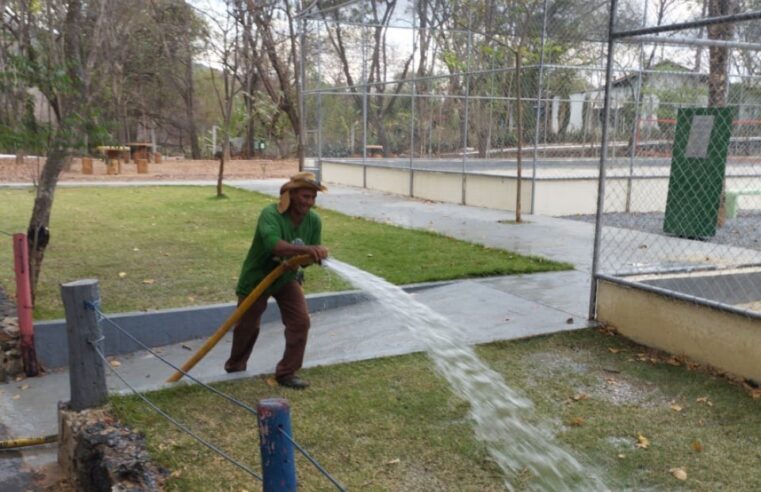 Cuidando de nossos parques: Prefeitura de Montes Claros intensifica ações de manutenção e revitalização em áreas verdes da cidade