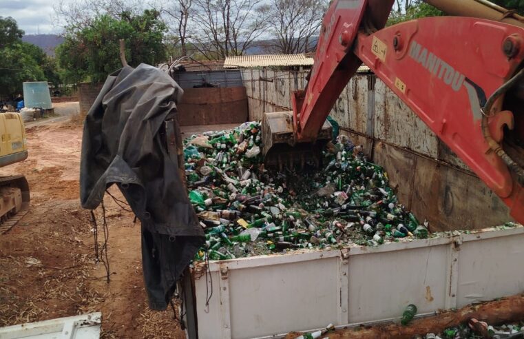 RECICLANDO VIDRO, POR UMA VIDA MELHOR | Através da coleta seletiva e da reciclagem de vidro, Prefeitura contribui para um planeta mais limpo e sustentável