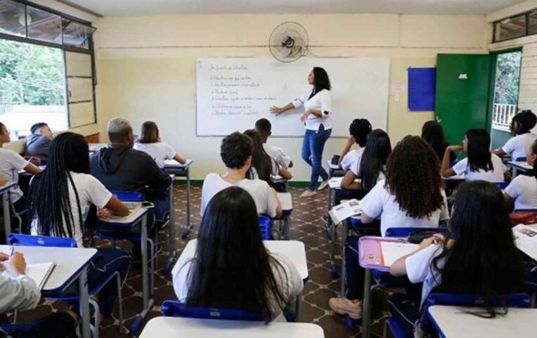 Concurso premiará com notebooks os melhores textos sobre laticínios em Minas Gerais