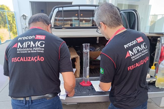 FISCALIZAÇÃO RIGOROSA | PROCON-MPMG autua 17 postos de combustíveis no Norte de Minas Gerais
