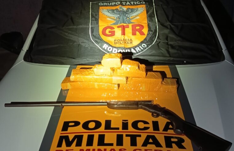 Polícia Militar apreende armas e drogas em ônibus de turismo na LMG-653, em Montes Claros