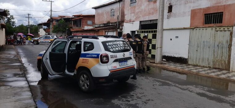 BAIRRO TANCREDO NEVES | Policial militar é esfaqueado durante atendimento de violência doméstica e suspeito morre em confronto com a PM