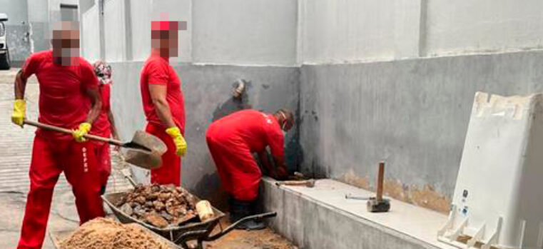 Mão de obra de custodiados do Presídio de Almenara é utilizada para realização de reformas estruturais na unidade