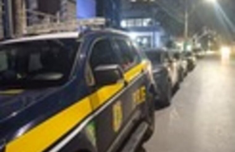 PRF intercepta veículo na BR-251 e conduz grávida em trabalho de parto até hospital de Montes Claros