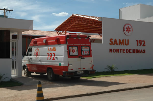 SAMU presta atendimento a homem vítima de agressão em Montes Claros