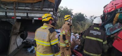 FRANCISCO SÁ \ Acidentes entre caminhões e carretas deixam três mortos e três feridos