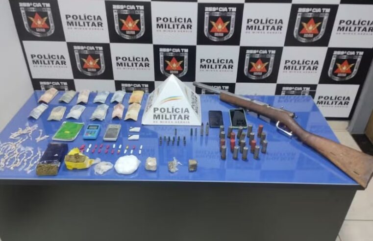 BURITIZEIRO: Após monitoramento do Setor de Inteligência, PM apreende drogas, arma e munições