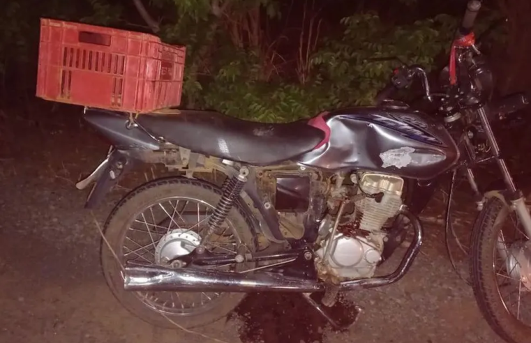 Motociclista morre após ser atingido por ônibus na MG-401, em Jaíba