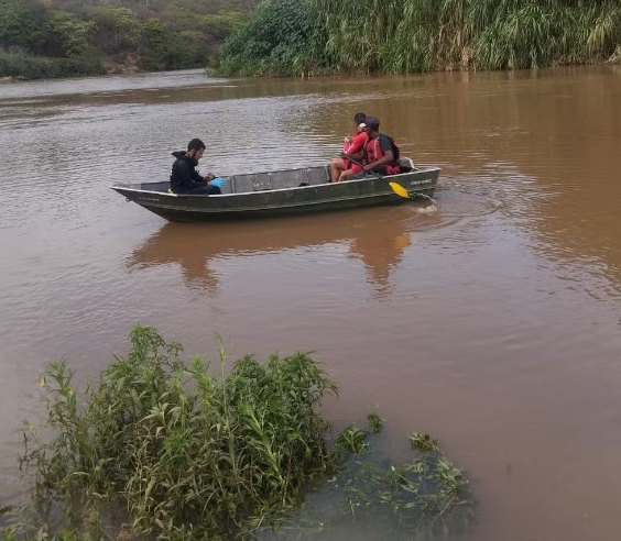 Corpo de jovem que se afogou no rio de Araçuaí é encontrado pelos Bombeiros