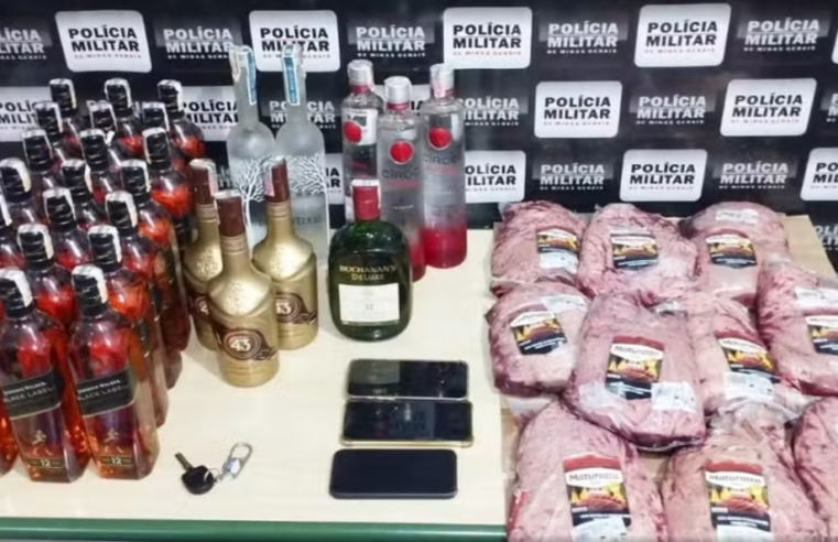 TRÊS MARIAS | Dois jovens estão presos por furto de picanha e bebidas no supermercado