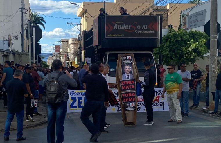 Representantes das forças de segurança vão às ruas reivindicar reajuste salarial, em Montes Claros