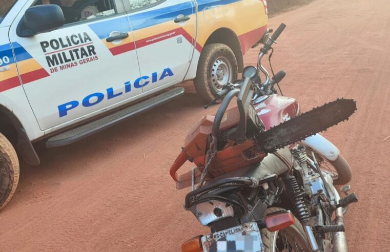 PM  prende suspeito de furto e tráfico de drogas e recupera motocicleta em operação