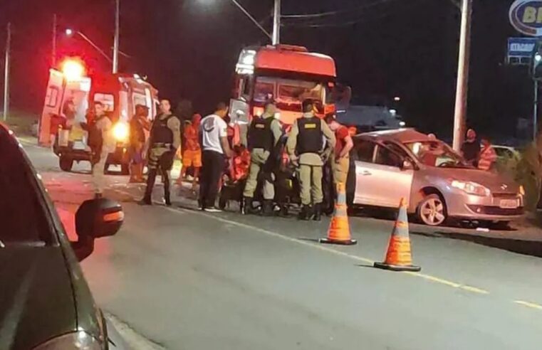 Acidente entre caminhão e carro deixa um morto em Pirapora