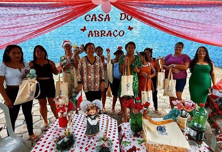 Casa do Abraço promove exposição e valoriza artesanato feminino em Rubelita