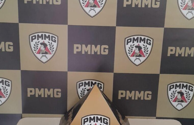 Polícia Militar apreende drogas e balança de precisão em área de mata em Datas