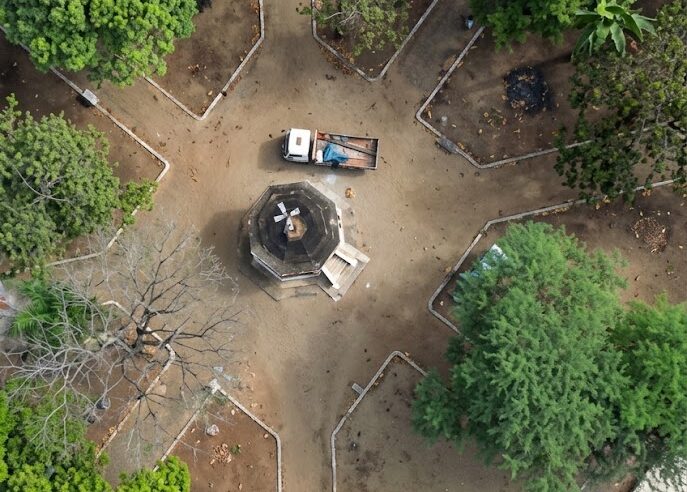 Praça de Engenheiro Dolabela avança com obras de reforma e revitalização