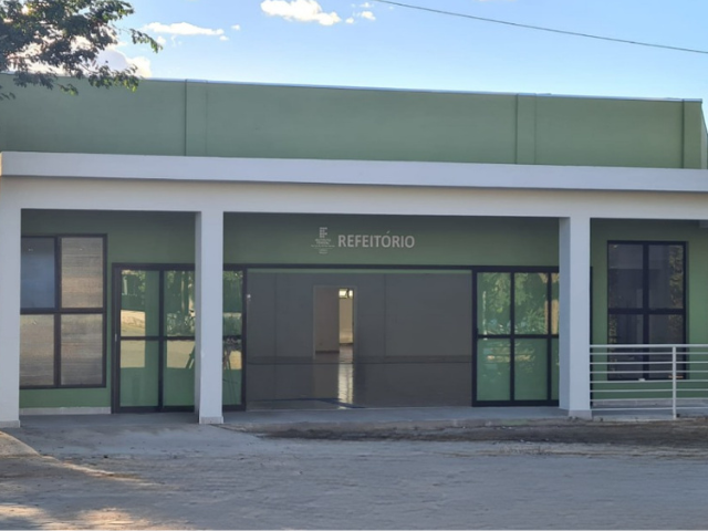 Estudantes do IFNMG-Campus Araçuaí finalmente ganham refeitório próprio após 16 anos de espera