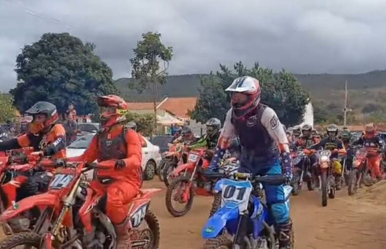 Botumirim celebra sucesso do 4º Trilhão da Comunidade de Adão Colares com mais de 70 trilheiros de 11 cidades