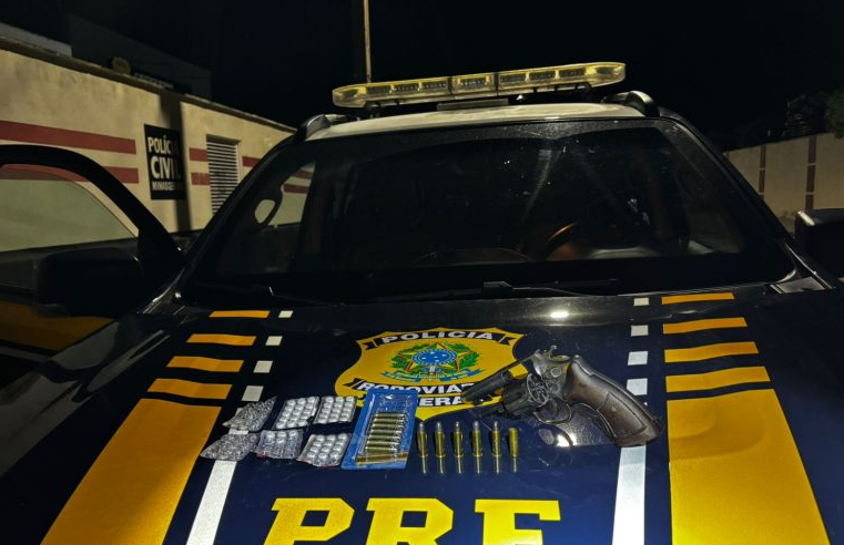 Caminhoneiro é preso com arma e comprimidos de “rebite” na BR-251