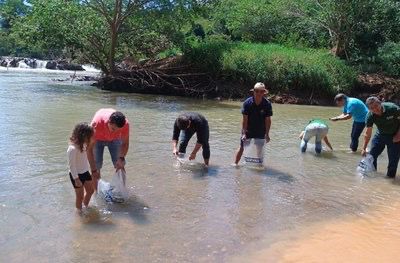 Peixamento fortalece pesca artesanal e sustento de famílias no São Francisco