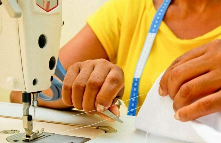Capacitação em costura impulsiona geração de renda e empreendedorismo em Francisco Dumont