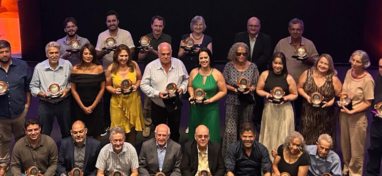 Produtores de queijo assistidos pela Emater recebem o Troféu Eduardo Frieiro