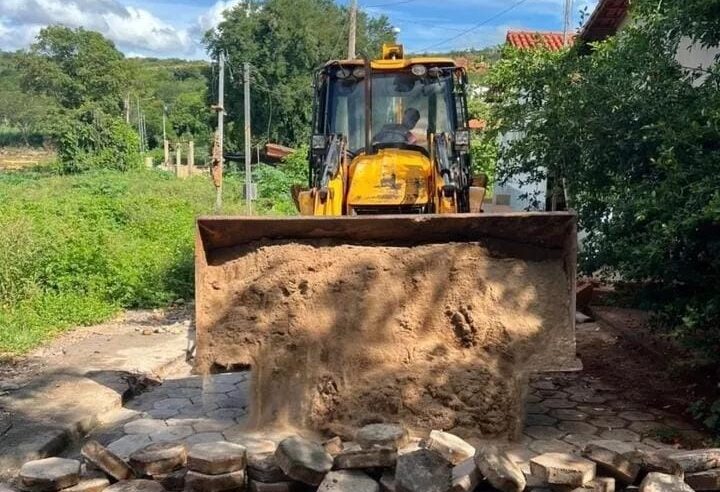 Revitalização em ação transforma ruas e fortalece mobilidade urbana em Rubelita