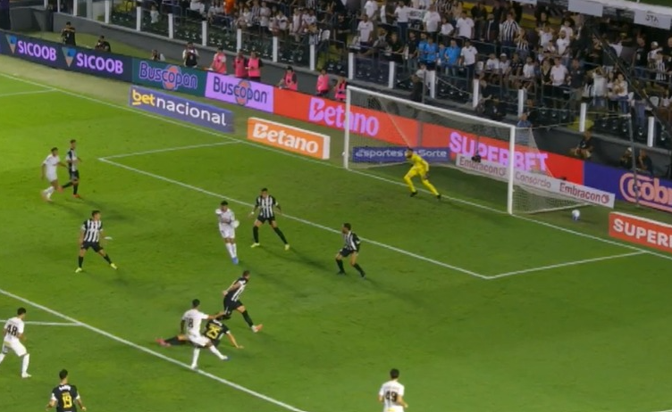CBF divulga áudio do VAR em gol anulado de Gabigol em Santos x Atlético e detalha revisão do lance