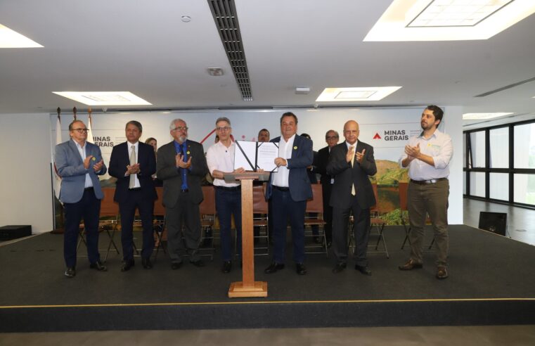 Governo de Minas firma acordo com 56 novas cidades