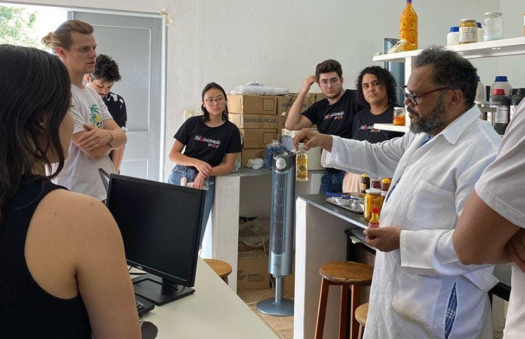 Membros do Centro de Voluntariado Italiano fazem visita técnica ao ICA/UFMG