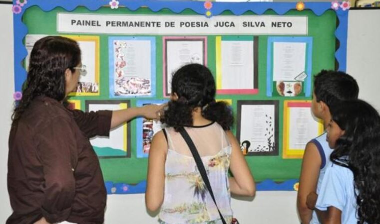 Painel Permanente Juca Silva Neto apresenta trabalhos de vários autores e montes-clarenses