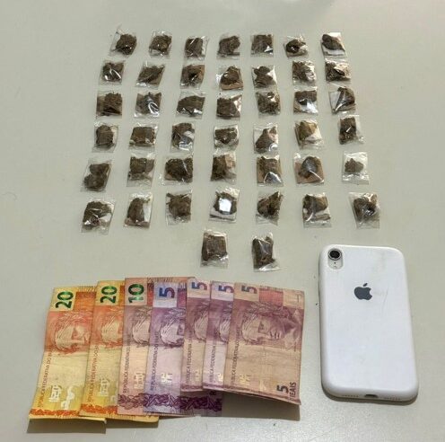 Militares do 50º batalhão em Montes Claros apreende drogas e prende jovem suspeito de tráfico