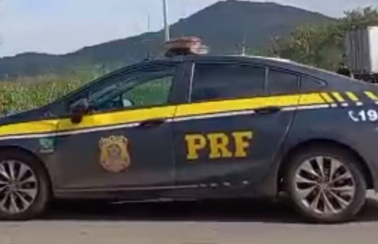 Corpo de motorista é encontrado dentro de caminhão que estava estacionado por três dias