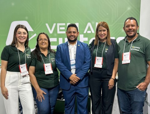 Com estande montado no 40° Congresso Mineiro dos Municípios, em Belo Horizonte, Codanorte apresenta os serviços prestados na região