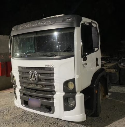 MGC-122 | Polícia Militar Rodoviária apreende caminhão clonado 