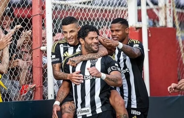 Mais que o gol, Hulk comemora primeira vitória do Galo em 2025