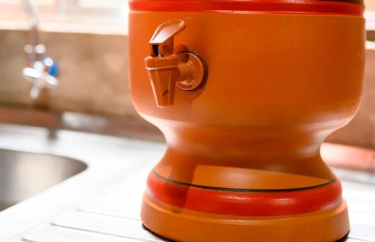 Rotary Leste distribui filtros de barro para comunidades carentes em Montes Claros, promovendo acesso à água potável