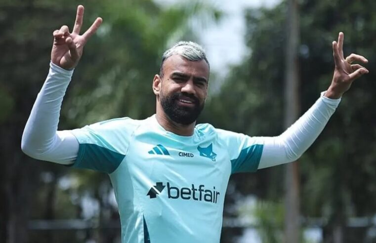 Para zagueiro do Cruzeiro, grupo vai acolher bem Leonardo Jardim