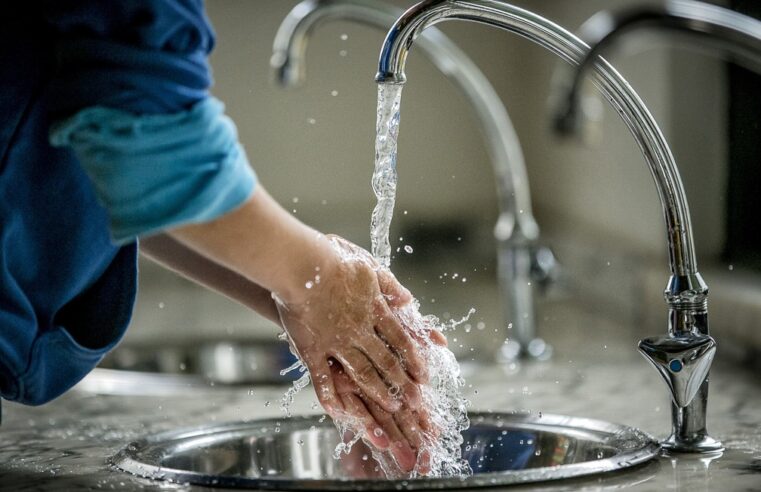 98% das denúncias sobre água e esgoto feitas para a Prefeitura em 2024 foram solucionadas