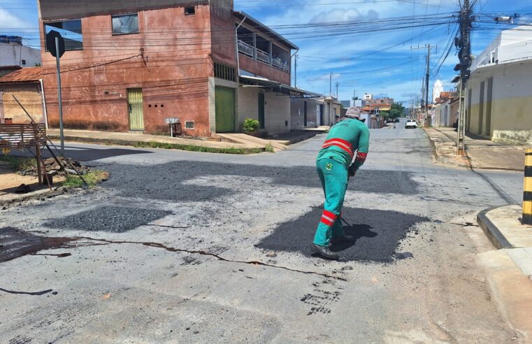 No meio do caminho tinha um buraco (não tem mais)