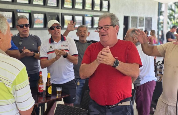 Wagner Batista celebra 70 anos de vida entre amigos, família e muita alegria