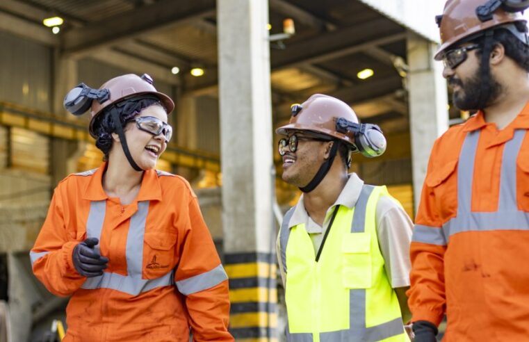 AngloGold Ashanti abre inscrições para Programa PRÓ+ voltado à qualificação de mulheres e pessoas com deficiência