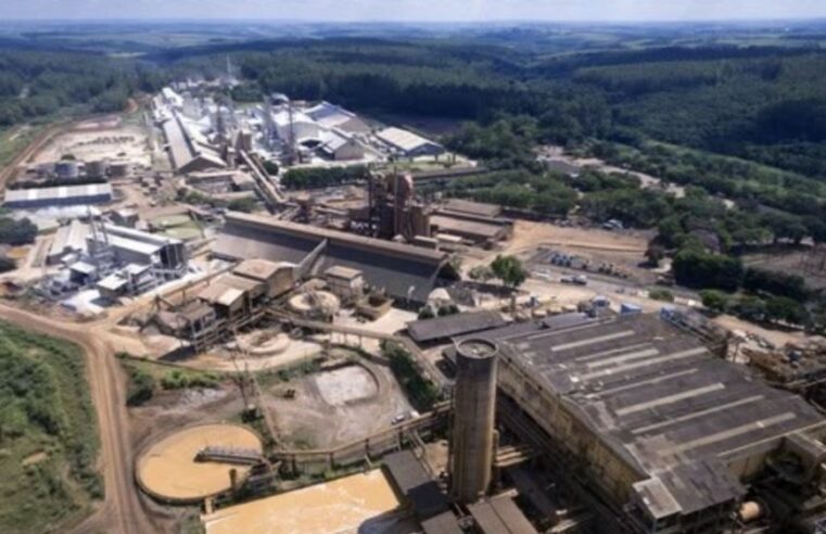 Guerra no Irã atrapalha município mineiro