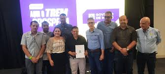 CIMAMS Entrega Reivindicação ao Governador Zema Pela Pavimentação da LMG-656 no Norte de Minas